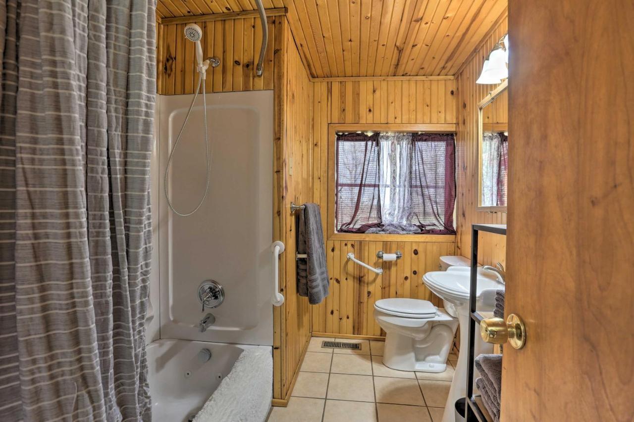 Rustic Spearfish Cabin On 12-Acre Trout Farm Exterior foto
